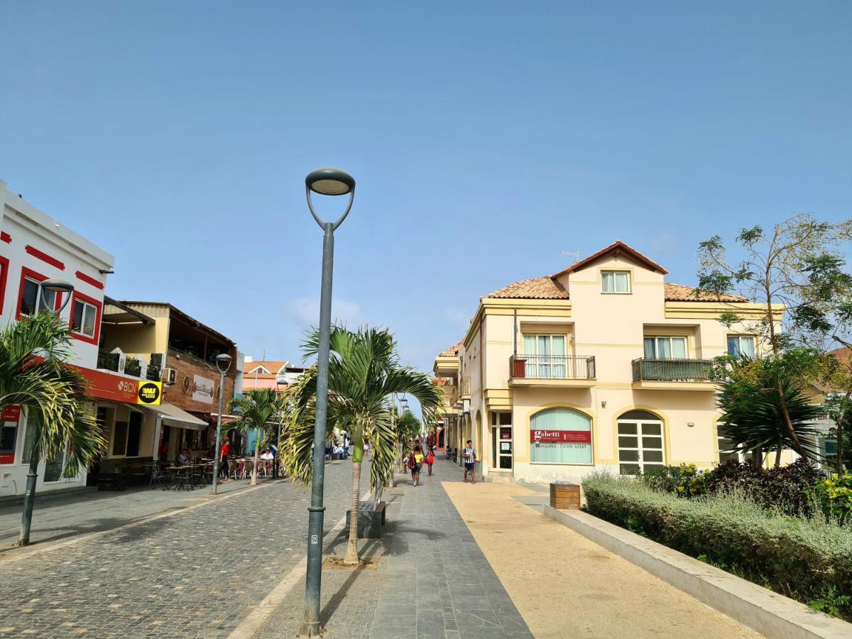 Plaza Top Floor Apartment Santa Maria Exterior photo